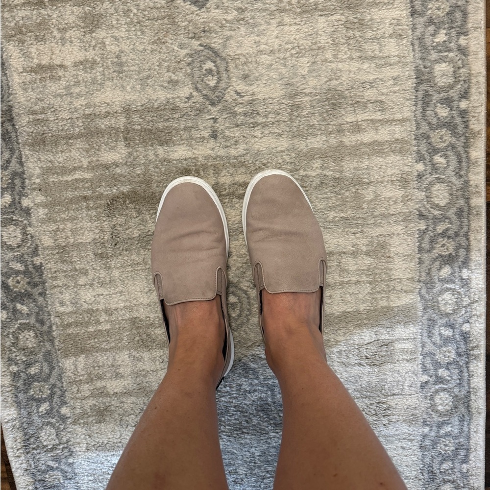 Cole Haan slipons sz 6 - Picture 2 of 8